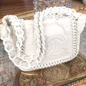 Chanel Luxe Ligne Leather resin chain flap bag